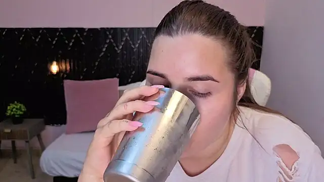 Aabby lee online show from 04/13/26, 07:18