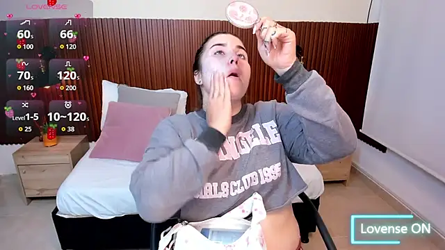 Aabby lee online show from 11/28/25, 07:36