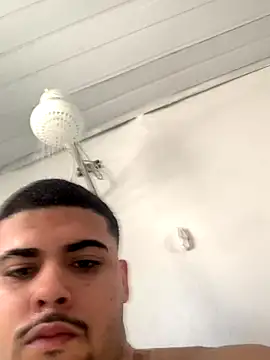 Snapshot of Casal_Safado_ chatting on 10/22/25, 04:50 Casal Safado  online show from 10/22/25, 04:50