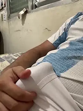 Snapshot of Casal_Safado_ chatting on 03/11/25, 05:57 Casal Safado  online show from 03/11/25, 05:57