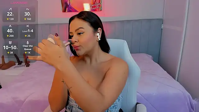 katia bigboobs1 online show from 11/11/25, 10:21