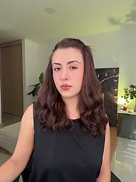 EmaSaenz online show from 02/10/26, 09:14