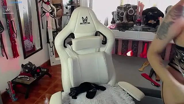 Ariadna Carters1 online show from 01/14/25, 04:18