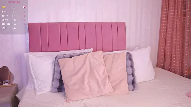 Snapshot of kath_rosee1 chatting on 03/31/26, 06:54 kath rosee1 online show from 03/31/26, 06:54