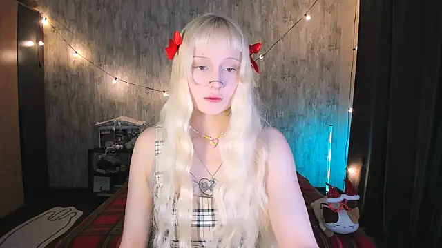 MariaMango online show from 11/15/25, 10:58