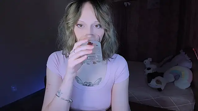 Snapshot of MariaMango chatting on 08/07/26, 02:17 MariaMango online show from 08/07/26, 02:17