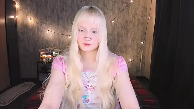 MariaMango online show from 11/23/25, 12:09