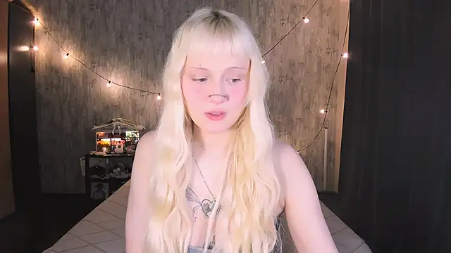 MariaMango online show from 11/29/25, 02:34