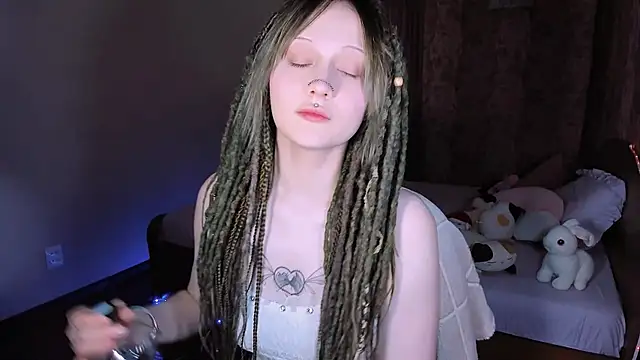 Snapshot of MariaMango chatting on 07/08/26, 01:52 MariaMango online show from 07/08/26, 01:52