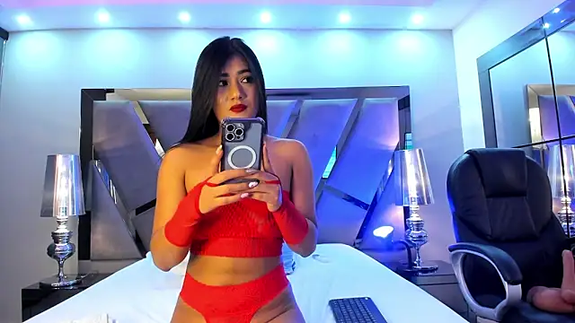 emilycat 777 online show from 03/15/25, 04:57