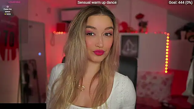 Alexis   Texas online show from 11/04/25, 02:10