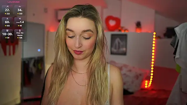 Alexis   Texas online show from 03/12/25, 10:50