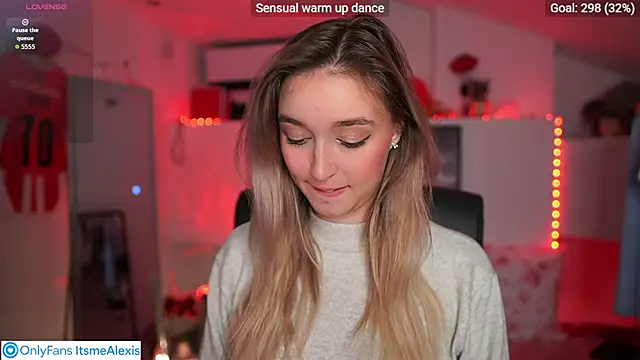 Alexis   Texas online show from 10/19/25, 06:32