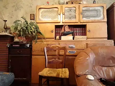 sympatrique online show from 03/22/25, 09:45