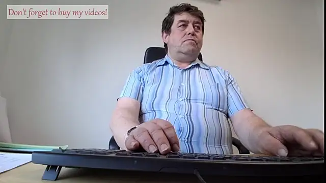 Snapshot of sympatrique chatting on 06/18/26, 02:44 sympatrique online show from 06/18/26, 02:44
