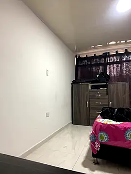 alina stark online show from 10/27/25, 04:19