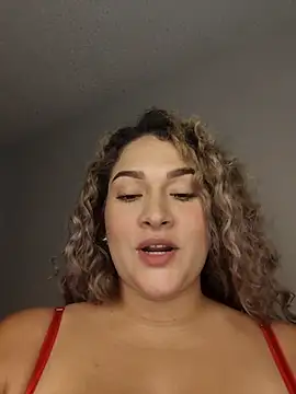 Sara smiiith211 online show from 03/08/26, 03:37