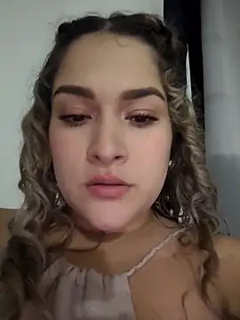 Sara smiiith211 online show from 03/13/26, 03:22