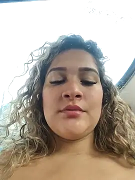 Sara smiiith211 online show from 03/19/25, 09:16