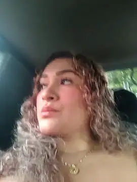 Sara smiiith211 online show from 02/25/26, 05:02