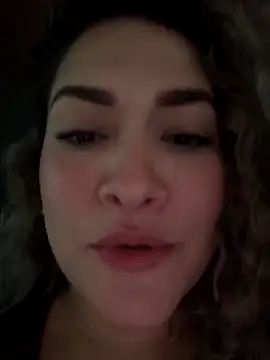 Sara smiiith211 online show from 03/24/26, 09:59