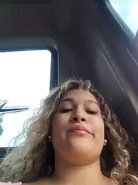 Sara smiiith211 online show from 01/24/25, 04:39