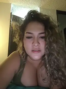 Sara smiiith211 online show from 05/20/26, 02:08