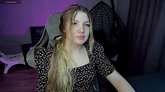 lily williamss online show from 03/14/25, 01:05