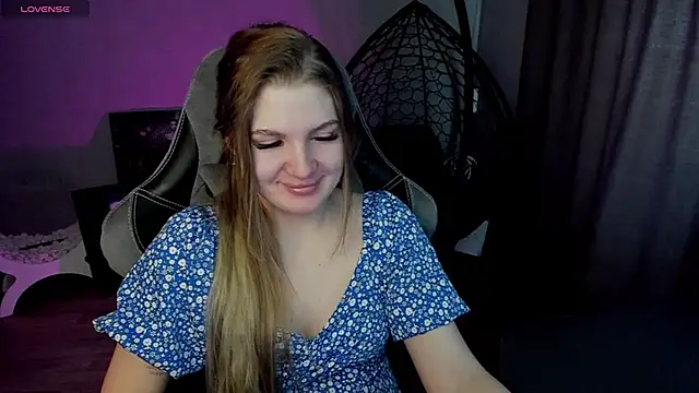 lily williamss online show from 03/15/25, 03:40