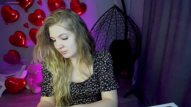 lily williamss online show from 02/16/26, 12:09