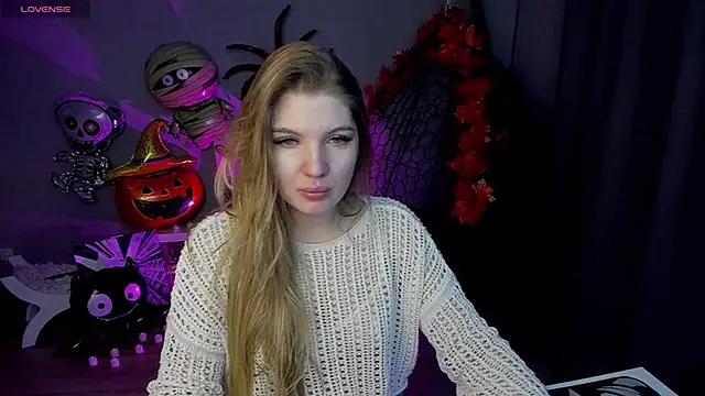 lily williamss online show from 10/25/25, 12:32