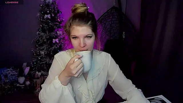 lily williamss online show from 11/13/25, 12:03