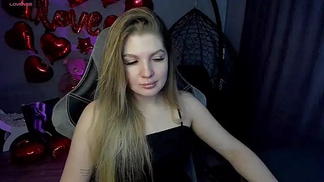 lily williamss online show from 02/19/25, 03:06