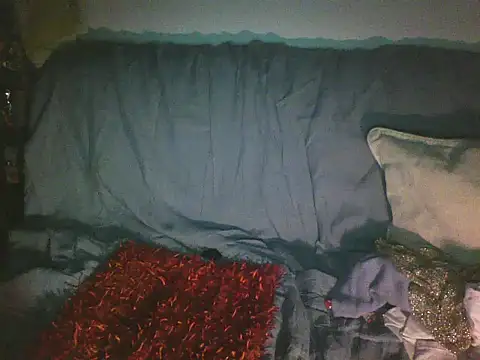 Snapshot of Jopofa@xh chatting on 12/17/25, 02:38 Jopofaxh online show from 12/17/25, 02:38