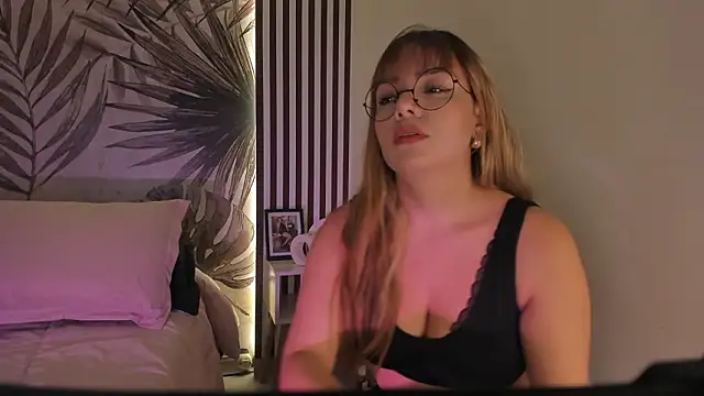 Samaantha-White online show from 02/25/26, 11:32