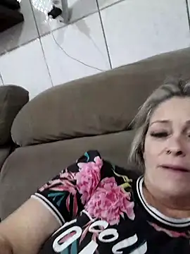 Snapshot of marcialoira chatting on 09/30/25, 12:49 marcialoira online show from 09/30/25, 12:49