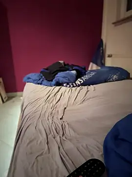 Snapshot of Bennyben8604 chatting on 02/11/25, 12:59 Bennyben8604 online show from 02/11/25, 12:59