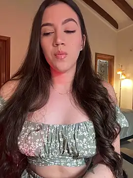 Snapshot of Amelia_Rouse chatting on 02/17/26, 08:17 Amelia Rouse online show from 02/17/26, 08:17