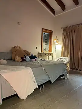 Snapshot of Amelia_Rouse chatting on 02/23/26, 09:26 Amelia Rouse online show from 02/23/26, 09:26