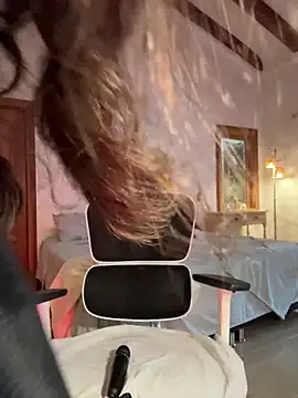 Snapshot of Amelia_Rouse chatting on 02/20/26, 09:06 Amelia Rouse online show from 02/20/26, 09:06