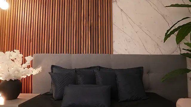 Amelia Rouse online show from 12/03/25, 08:08