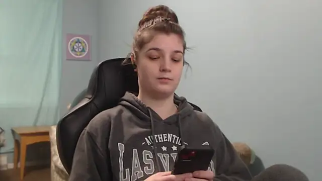 TreeJeanne online show from 03/11/25, 08:09