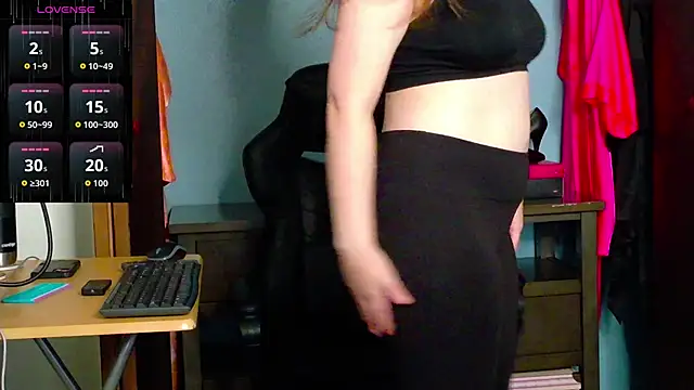 TreeJeanne online show from 10/18/25, 11:45