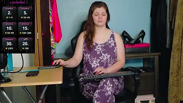 TreeJeanne online show from 10/30/25, 01:20