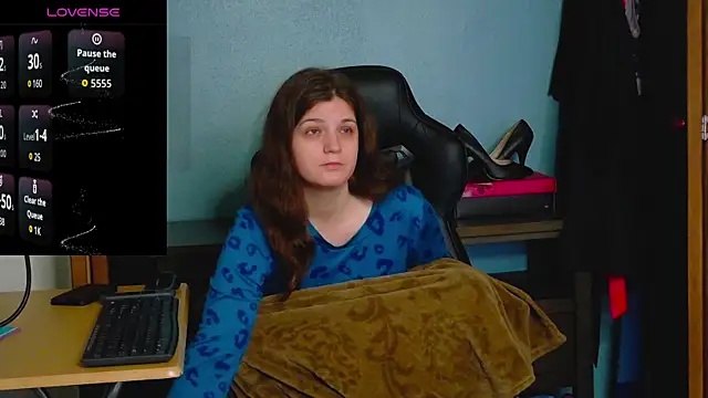 TreeJeanne online show from 11/29/25, 04:01