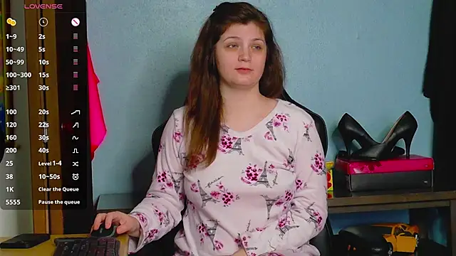 TreeJeanne online show from 11/04/25, 02:48