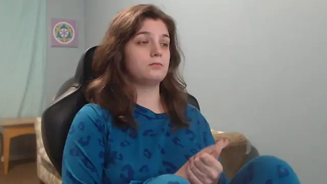 TreeJeanne online show from 03/11/25, 02:42