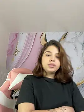 Snapshot of Lia_sex69 chatting on 03/08/25, 08:11 Lia sex69 online show from 03/08/25, 08:11