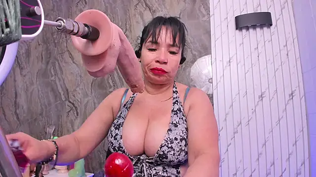 annie wigg online show from 11/30/25, 08:42