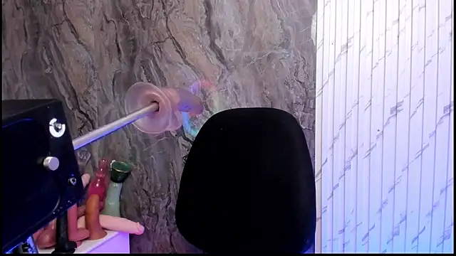 annie wigg online show from 02/12/26, 02:33